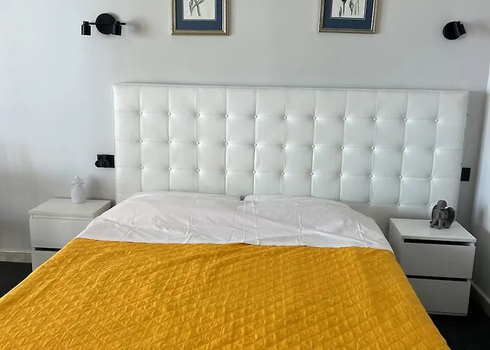 Sea View By The アパート *