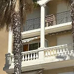 Sea View By The Beach, Centre, Seafront, Parking Apartment