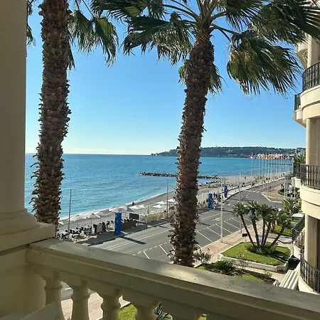 Sea View By The Beach, Centre, Seafront, Parking Menton