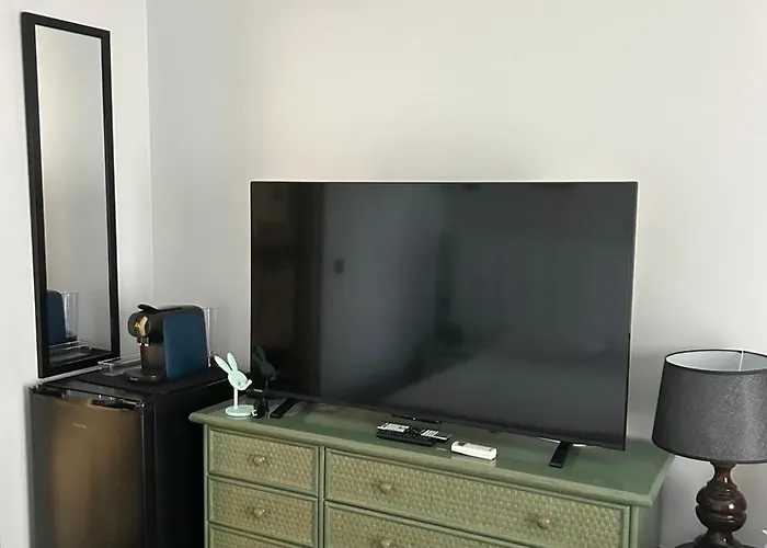 Apartment Sea View By The