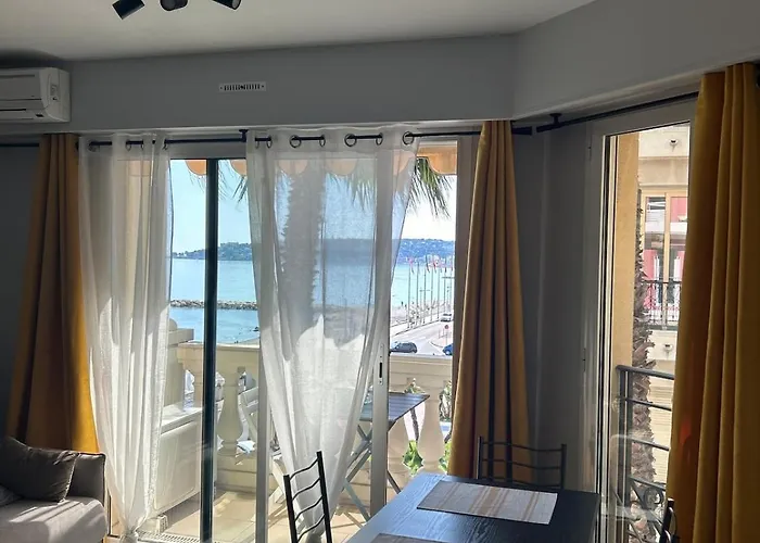 Appartement Sea View By The *