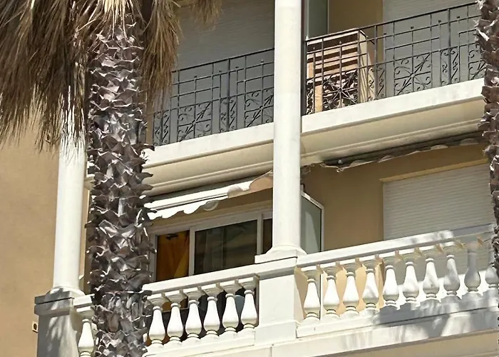 Sea View By The Apartment